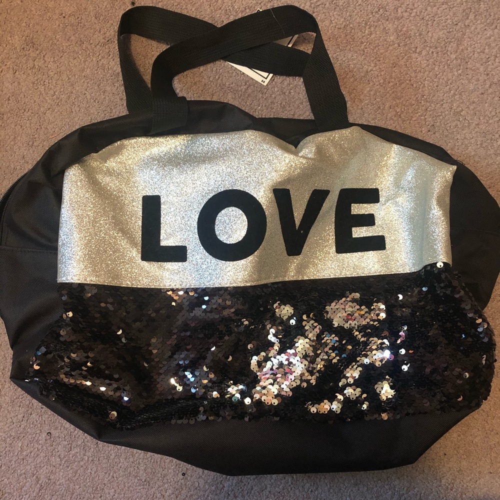 NWT Duffle bag